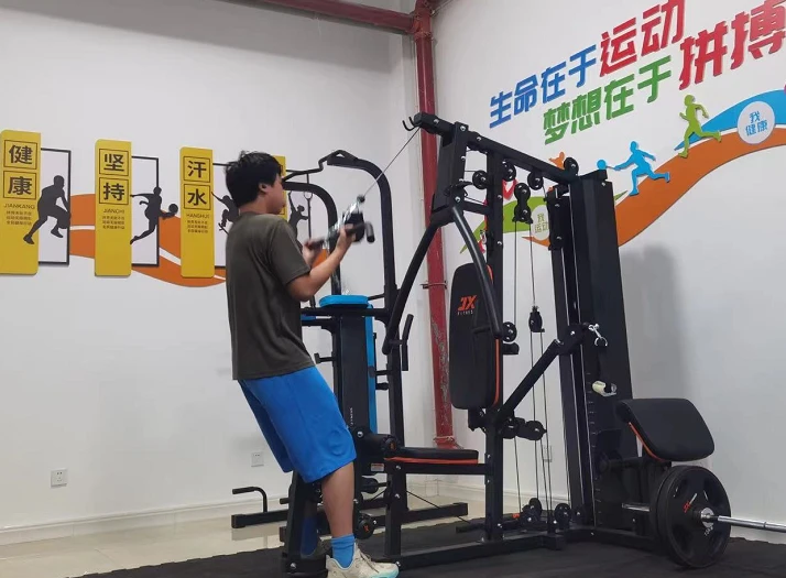 如何通过比赛提升篮球技能_1